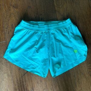 Rabbit Brand Fuel n’ Fly 4 inch inseam mint color size medium